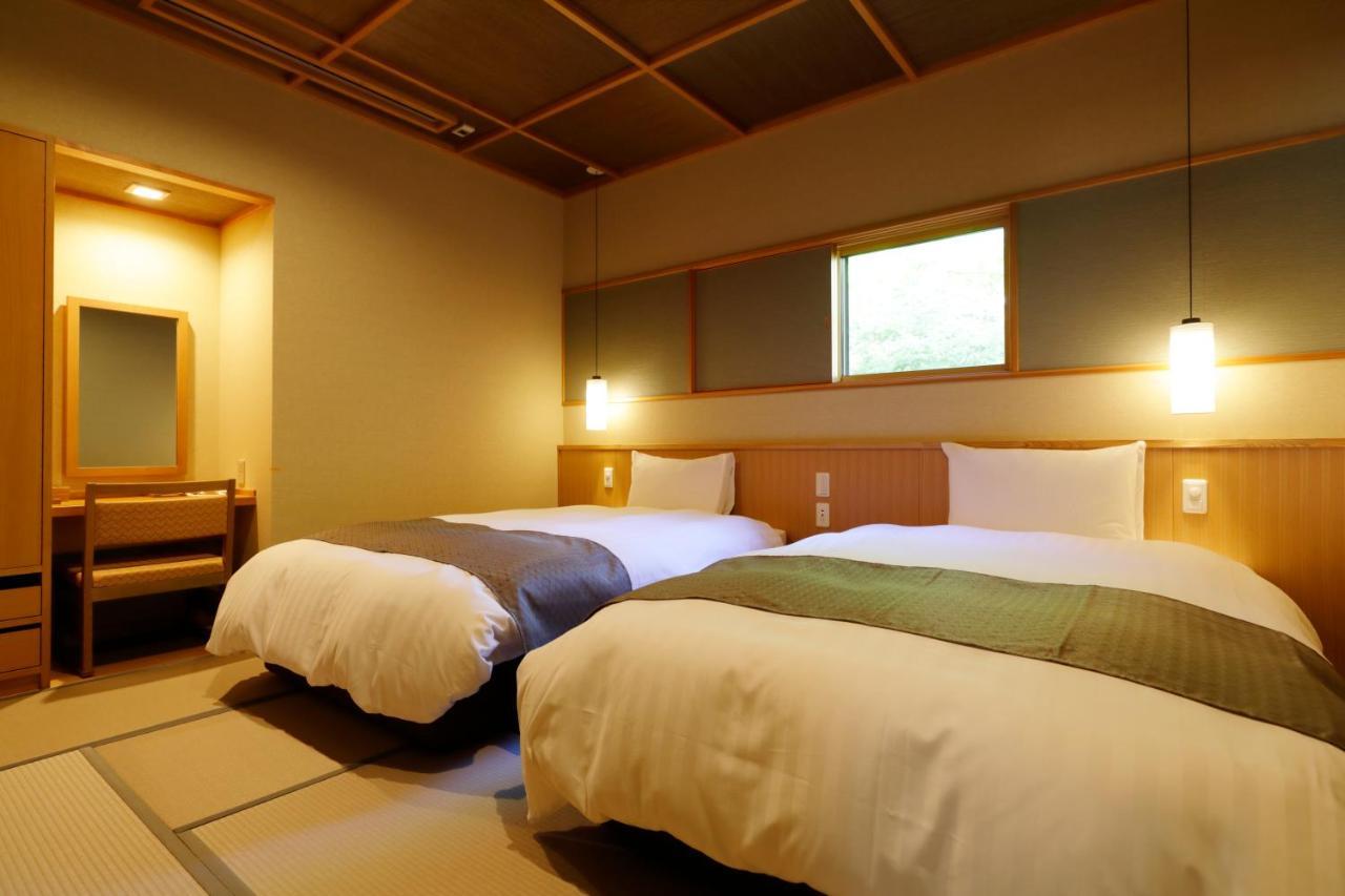 Yukemuri No Yado Inazumi Onsen Yuzawa  Екстериор снимка
