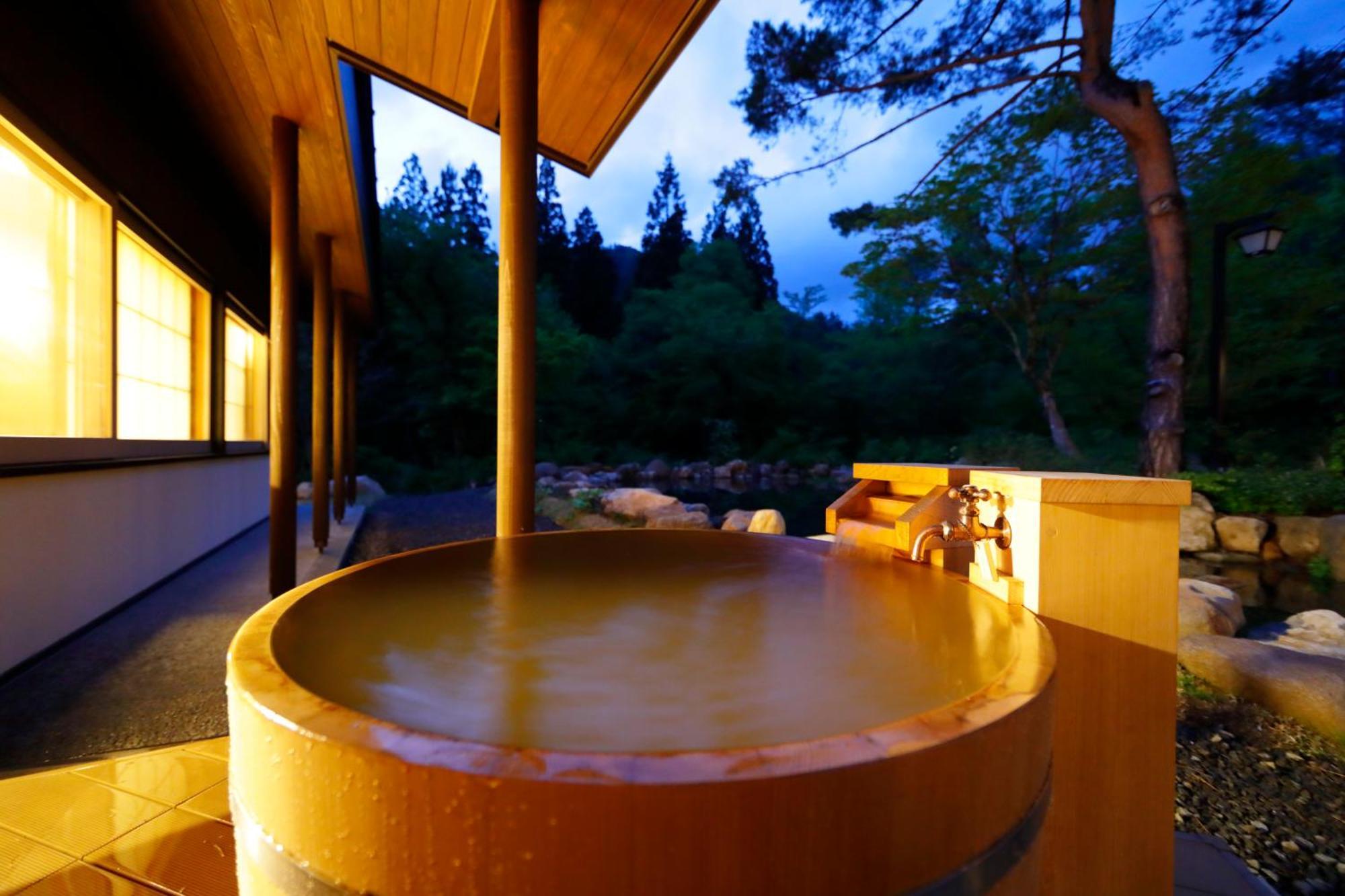 Yukemuri No Yado Inazumi Onsen Yuzawa  Екстериор снимка